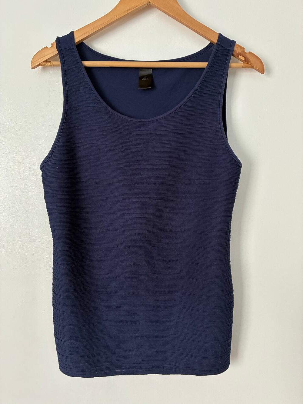 Ann Taylor Navy Blue Sleeveless Textured Scoop Neck Blouse Size M